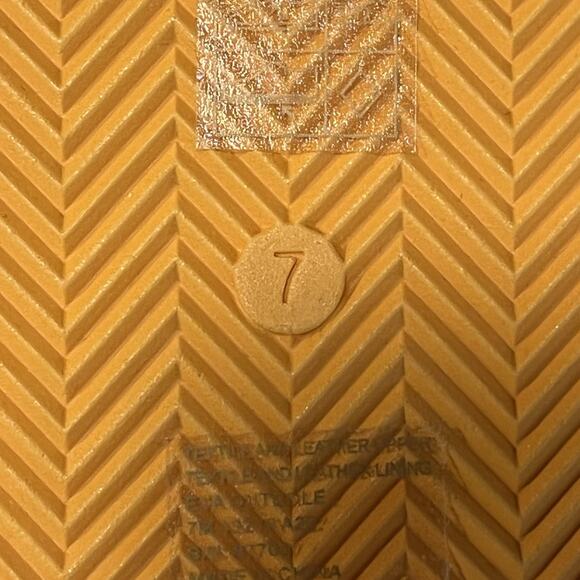 Tory Burch The Yo-Yo Squash Orange Flip-Flops Sandals Size 7 Women’s - Picture 9 of 10